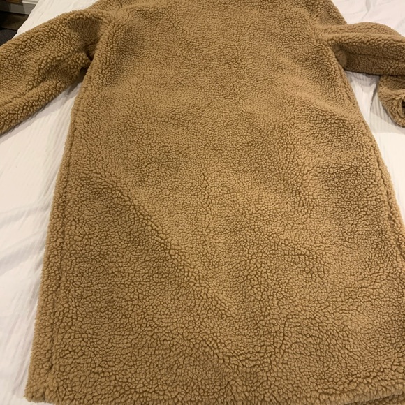 Prettylittlething jacket - Picture 2 of 5